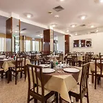 Ξενοδοχείο Torino 3*