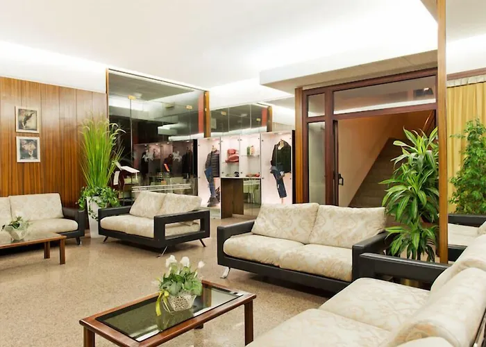 Torino 3*
